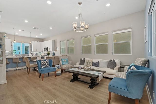 1642 W Saratoga Lane, San Pedro, CA 90732
