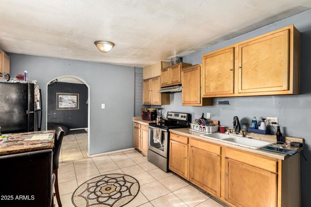 3952 W HUBBELL Street, Phoenix, AZ 85009