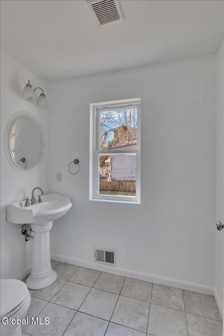 36 2nd Street, Albany, NY 12210