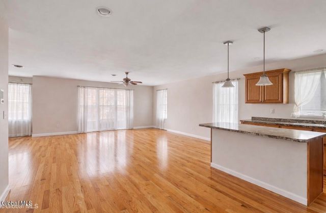 36 2nd Street, Albany, NY 12210