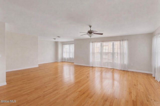 36 2nd Street, Albany, NY 12210