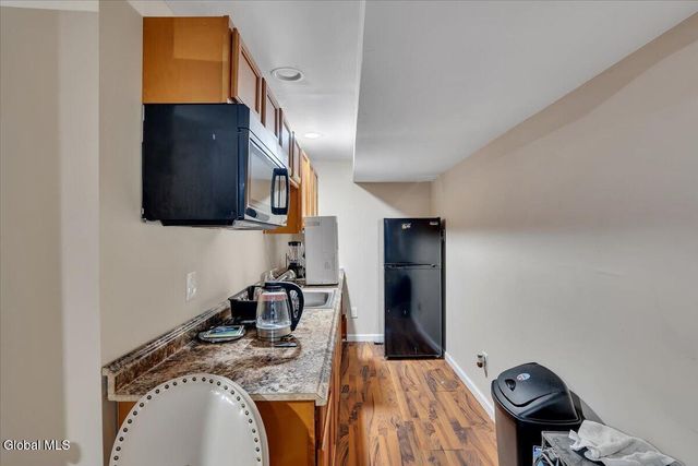 36 2nd Street, Albany, NY 12210