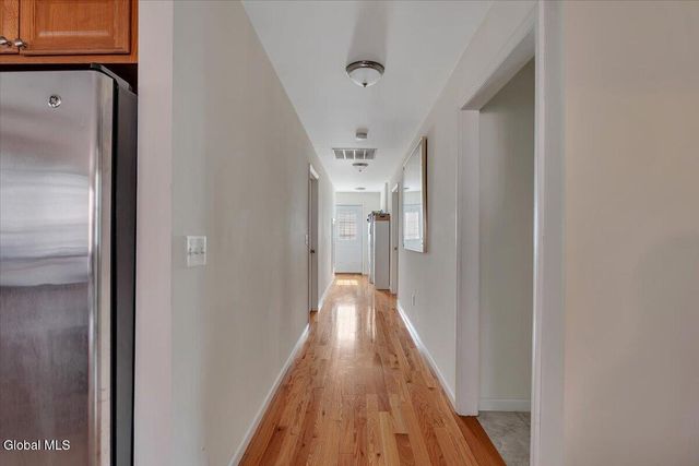 36 2nd Street, Albany, NY 12210