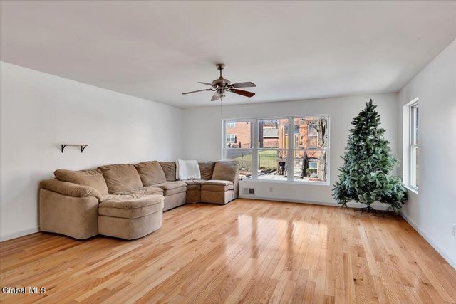 36 2nd Street, Albany, NY 12210