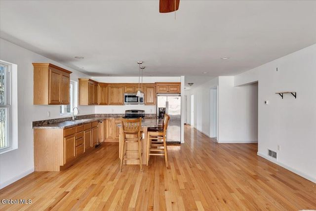 36 2nd Street, Albany, NY 12210