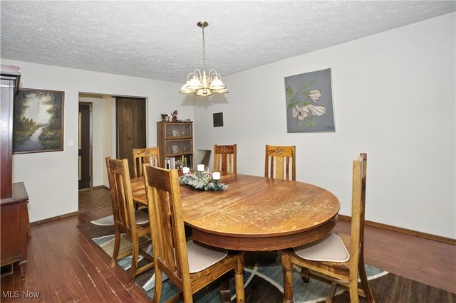 5950 Bayberry Circle, North Ridgeville, OH 44039