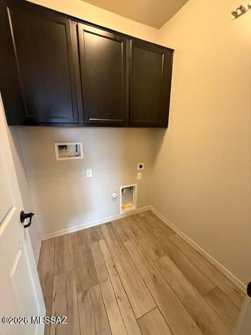 8965 E Wright School Loop, Tucson, AZ 85715