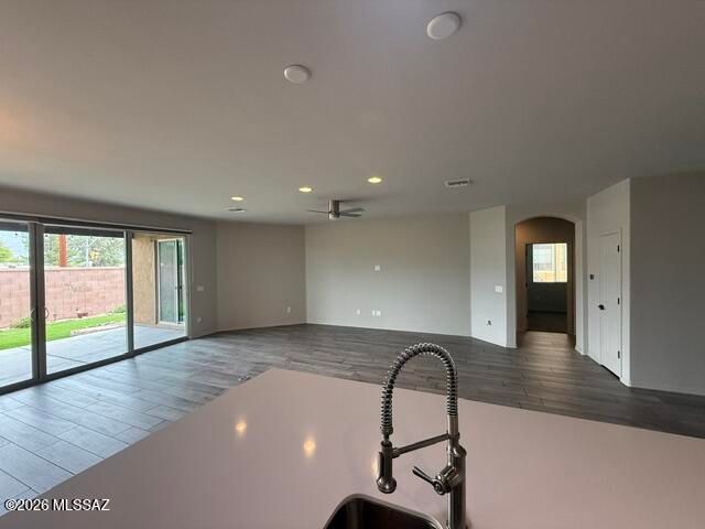 8965 E Wright School Loop, Tucson, AZ 85715