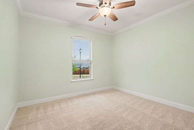 624 Soaring Star Lane, Weatherford, TX 76087