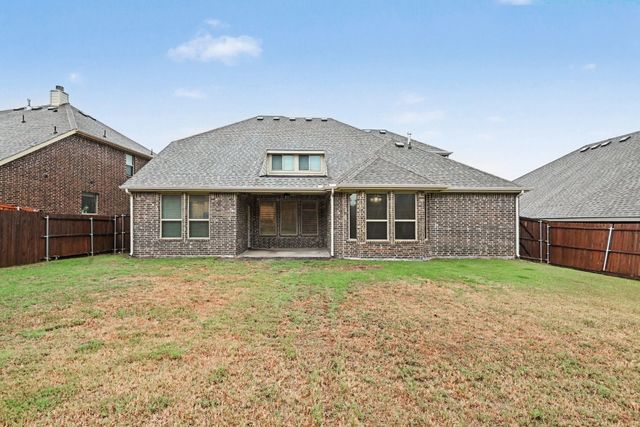 624 Soaring Star Lane, Weatherford, TX 76087
