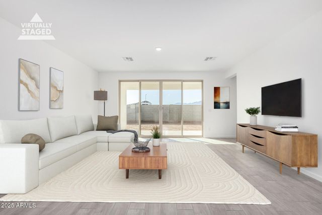 5605 W HOPI Trail, Laveen, AZ 85339