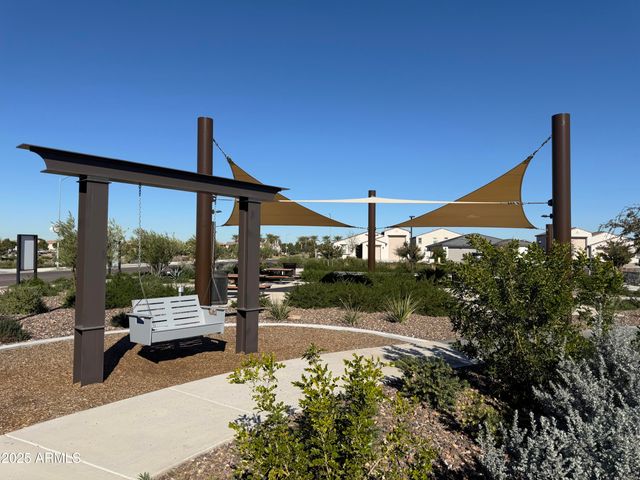 5605 W HOPI Trail, Laveen, AZ 85339