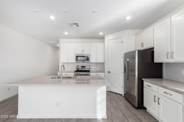 5605 W HOPI Trail, Laveen, AZ 85339