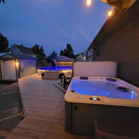 103 NE 4th Street, Panora, IA 50216