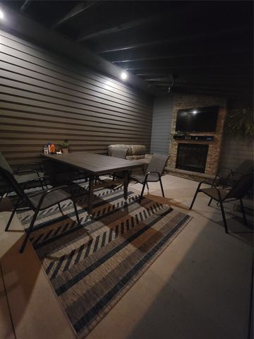 103 NE 4th Street, Panora, IA 50216