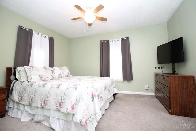 121 Cedar Lane, Hamilton, OH 45013