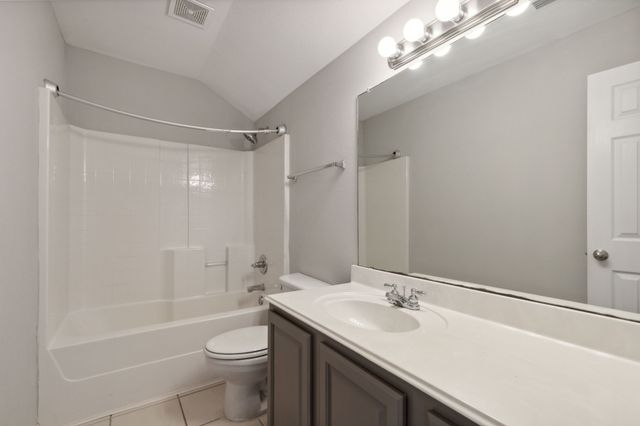 5100 Brookside Drive, Denton, TX 76226