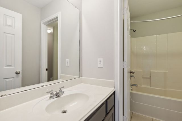 5100 Brookside Drive, Denton, TX 76226