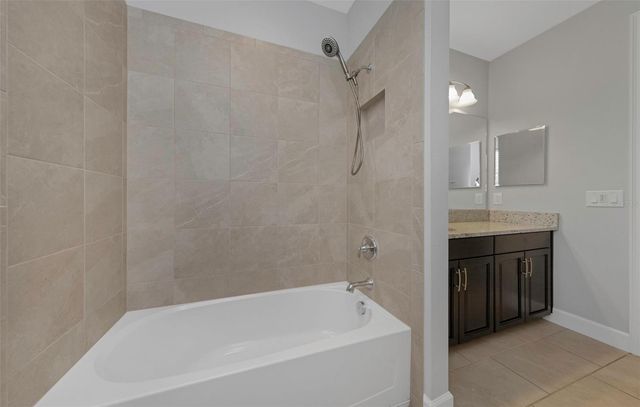 17807 HOWSMOOR PLACE, Lutz, FL 33559
