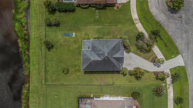 17807 HOWSMOOR PLACE, Lutz, FL 33559
