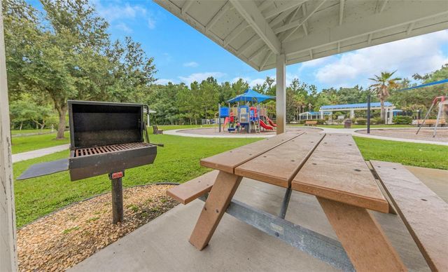 17807 HOWSMOOR PLACE, Lutz, FL 33559