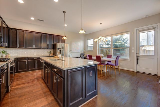 8812 Narrow Leaf Street, Houston, TX 77080