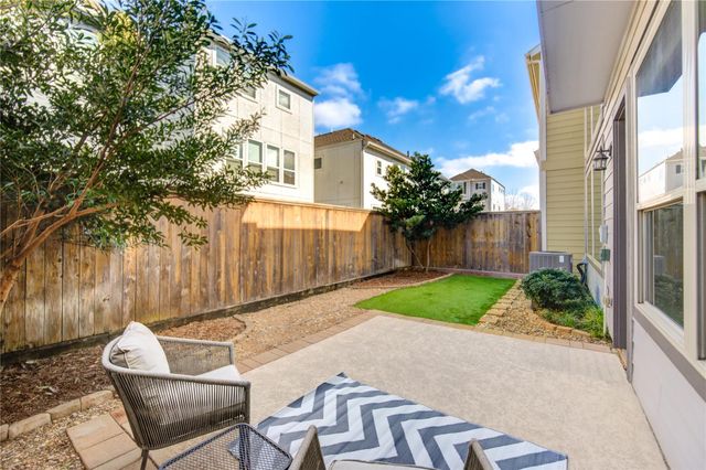 8812 Narrow Leaf Street, Houston, TX 77080