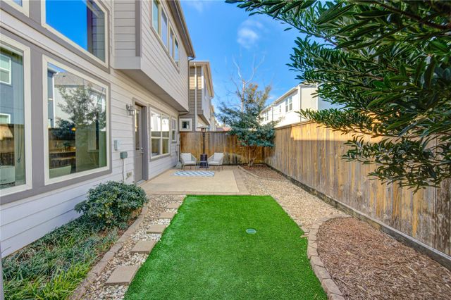 8812 Narrow Leaf Street, Houston, TX 77080