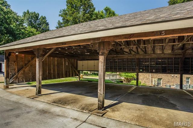 12975 Bryce Canyon Drive D, Maryland Heights, MO 63043