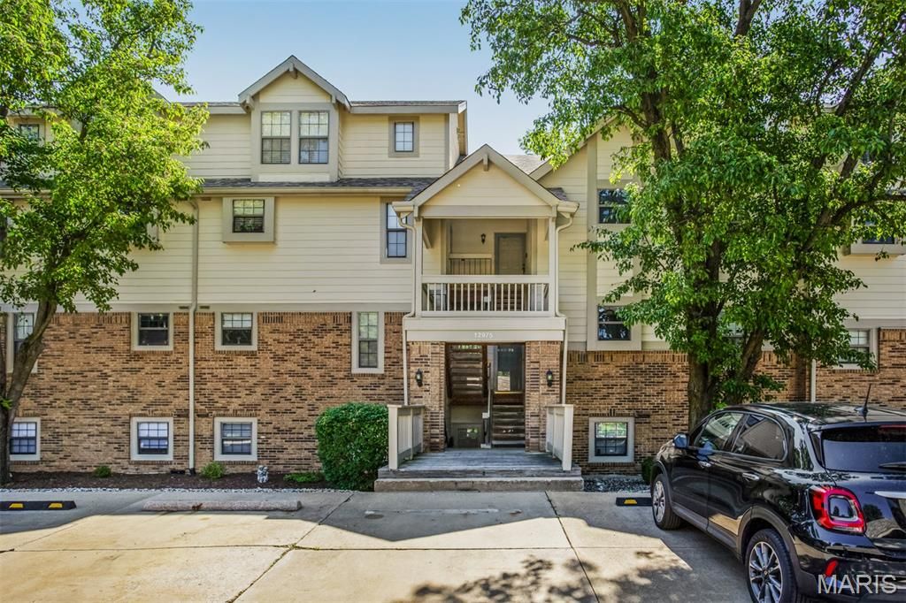 12975 Bryce Canyon Drive D, Maryland Heights, MO 63043