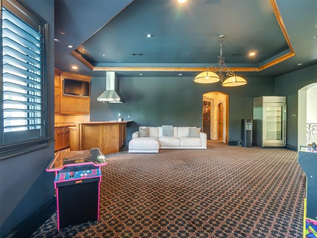 11527 Green Oaks Drive, Houston, TX 77024