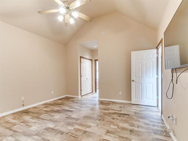16516 Covington Manor, Edmond, OK 73012