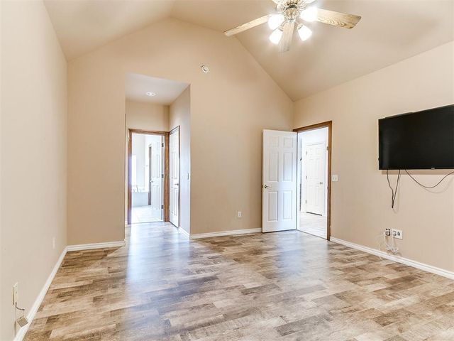 16516 Covington Manor, Edmond, OK 73012