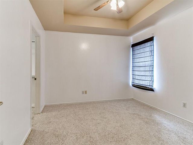 16516 Covington Manor, Edmond, OK 73012
