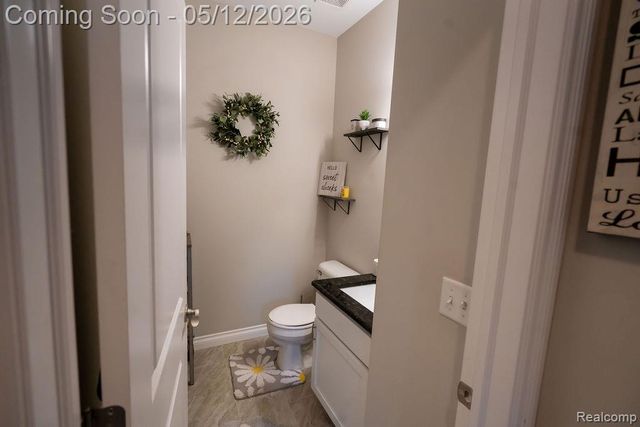 21097 Mcguire, Romulus, MI 48174