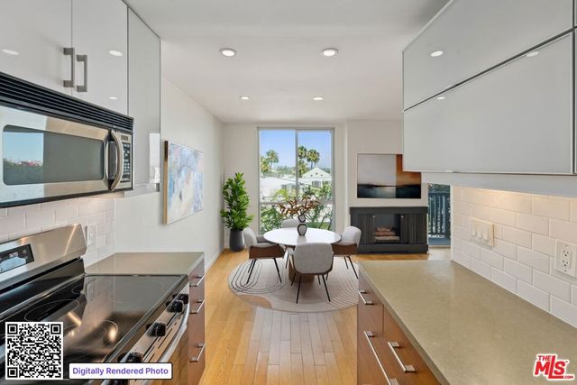 1134 Alta Loma Road 216, West Hollywood, CA 90069
