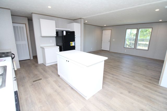 19692 Clay County Highway, Red Boiling Springs, TN 37150