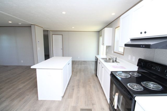 19692 Clay County Highway, Red Boiling Springs, TN 37150