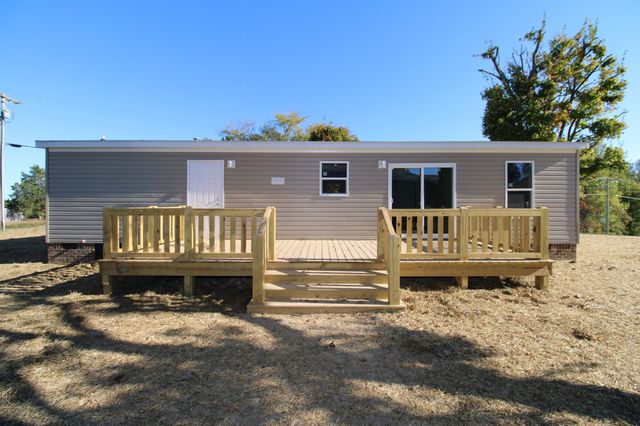 19692 Clay County Highway, Red Boiling Springs, TN 37150