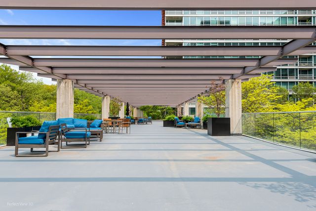 9725 Woods Drive 802, Skokie, IL 60076