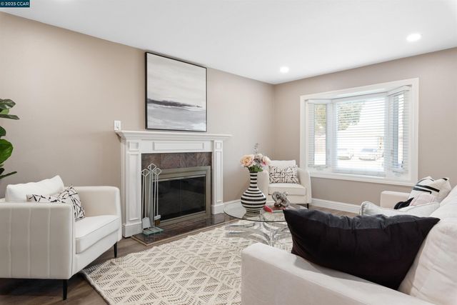 2715 Sargent Ave, San Pablo, CA 94806