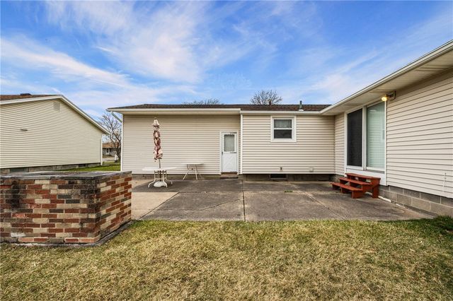 41 Shadywood Drive, Gates, NY 14606