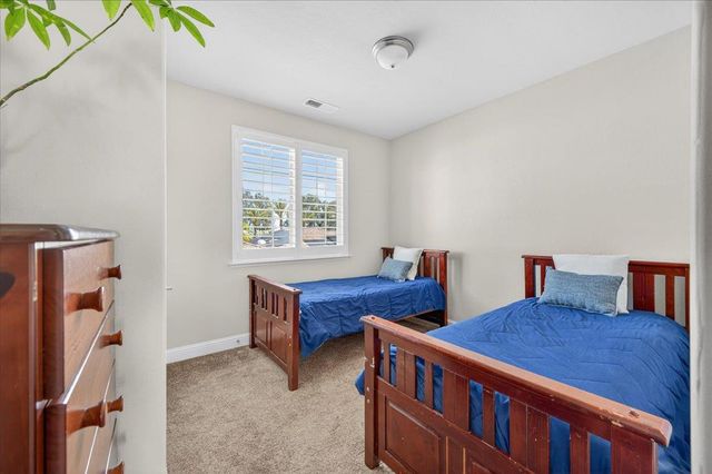 11642 N Bella Vita Avenue, Fresno, CA 93730