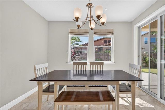 11642 N Bella Vita Avenue, Fresno, CA 93730