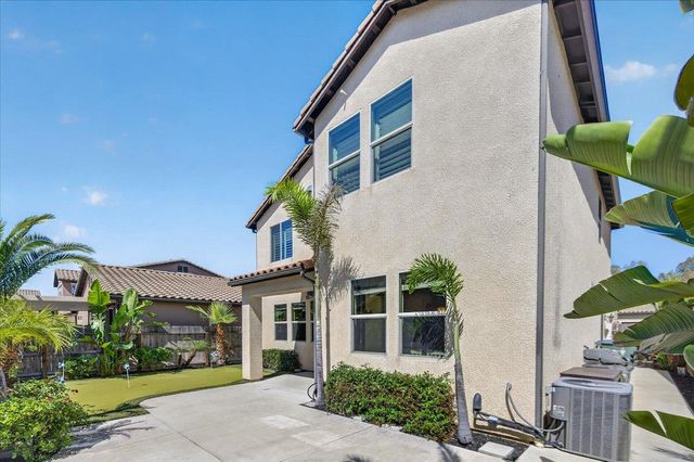 11642 N Bella Vita Avenue, Fresno, CA 93730