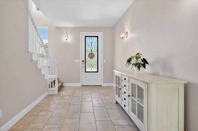 11642 N Bella Vita Avenue, Fresno, CA 93730