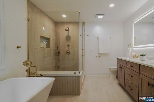 142 Ellsworth Terrace, Glen Rock, NJ 07452