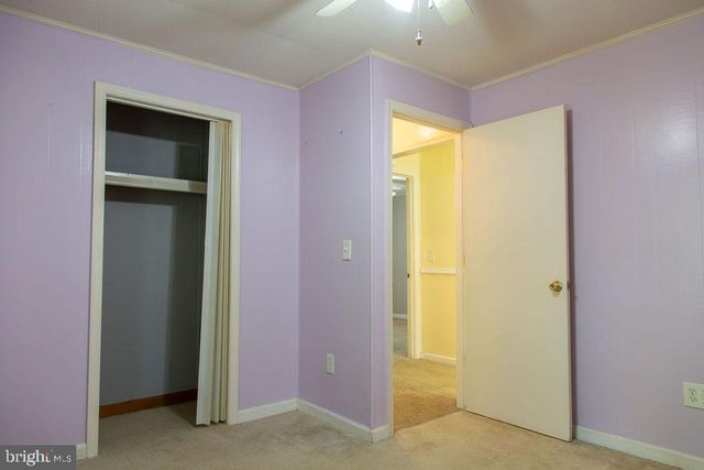 207 CREEKSIDE DR, Locust Grove, VA 22508