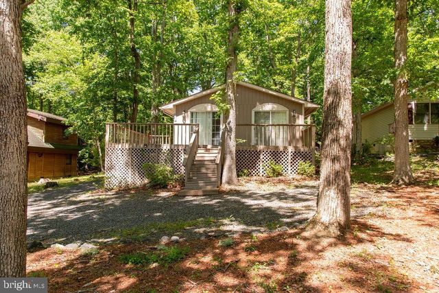 207 CREEKSIDE DR, Locust Grove, VA 22508