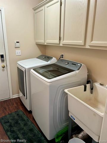 41537 Greenspire Drive, Clinton Township, MI 48038